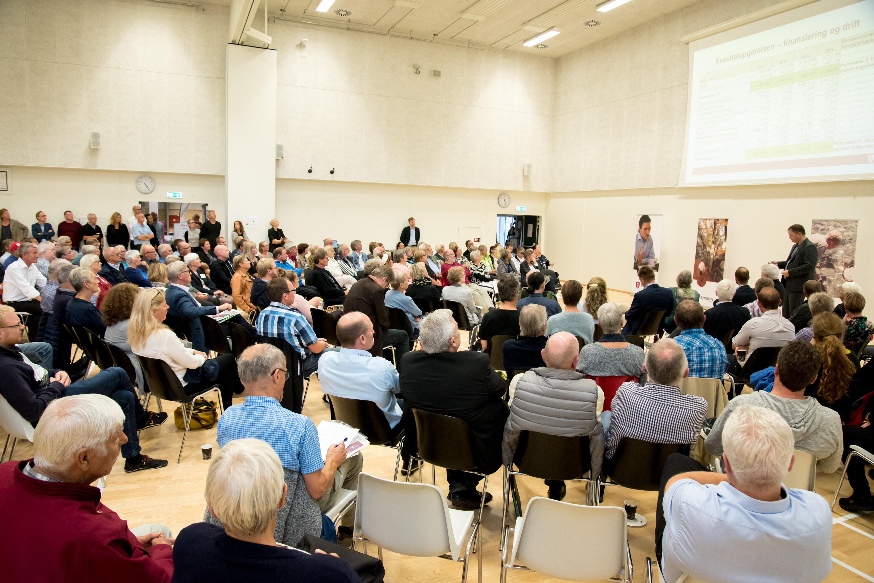 Det store mødelokale i Kolind+